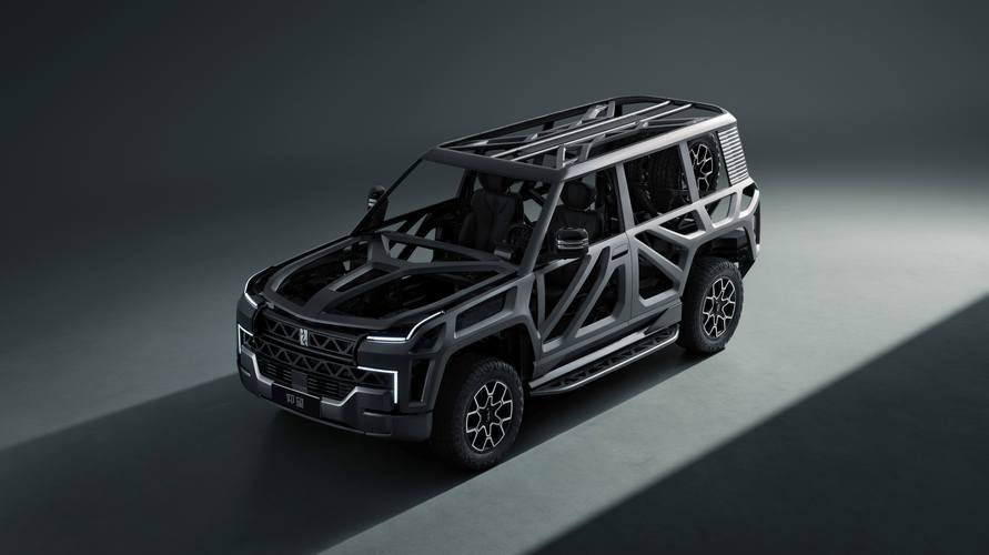 成都74仰望U8硬派越野的科技魅力，国能汽车对传统燃油车市场的冲击